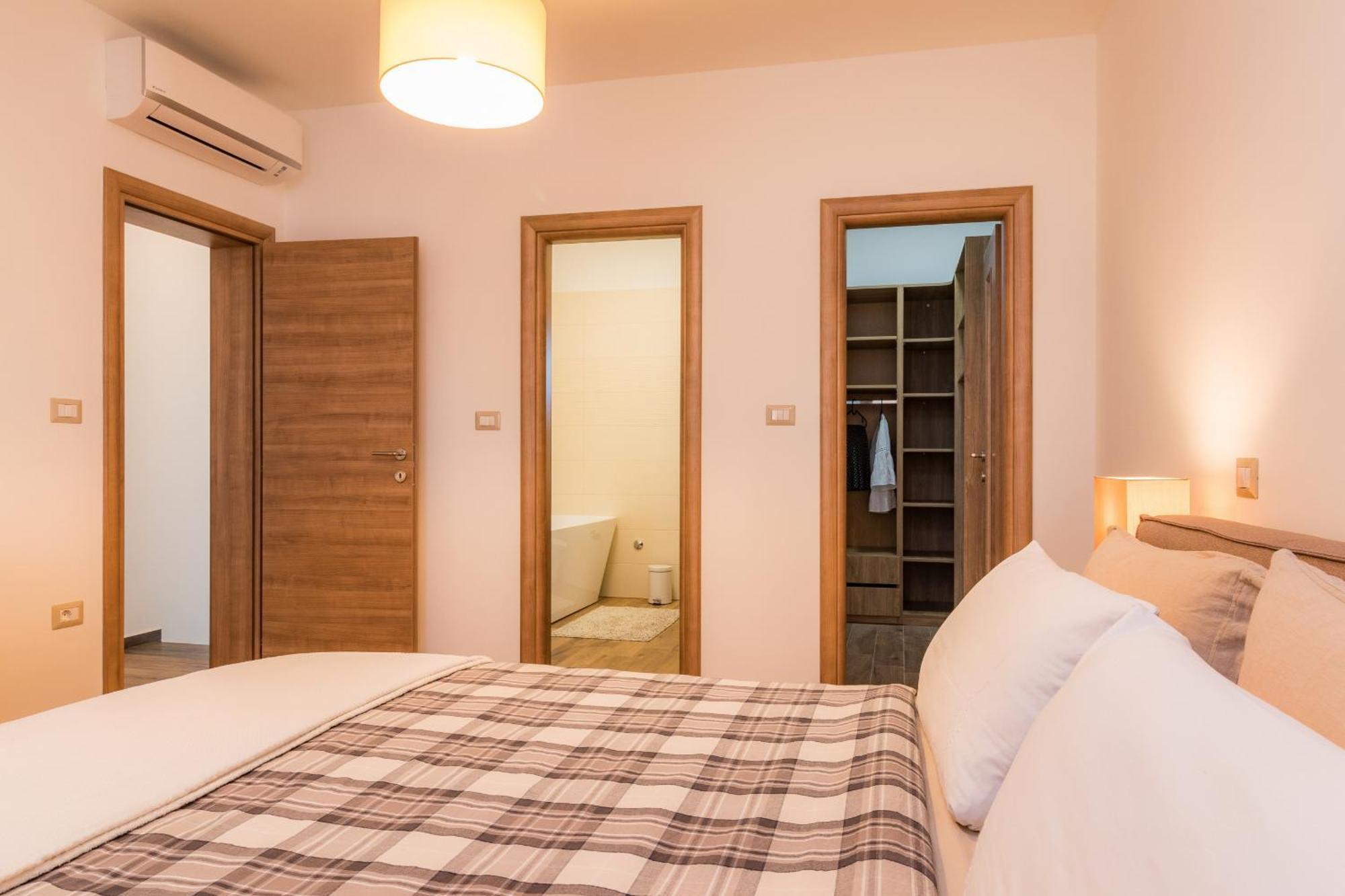 Villa Roma Near Pula For 6 People With Private Pool Jadreški Extérieur photo
